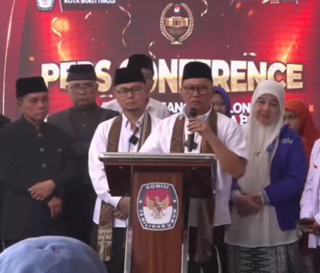 Viral Video Ramlan Nurmatias Cawako Bukittinggi Singgung Personal Branding Bang Wako Erman Safar
