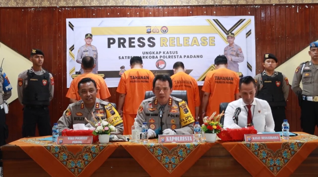 Tiga Anggota DPRD Mentawai Yang Tertangkap Pesta Sabu, Ditetapkan Jadi Tersangka