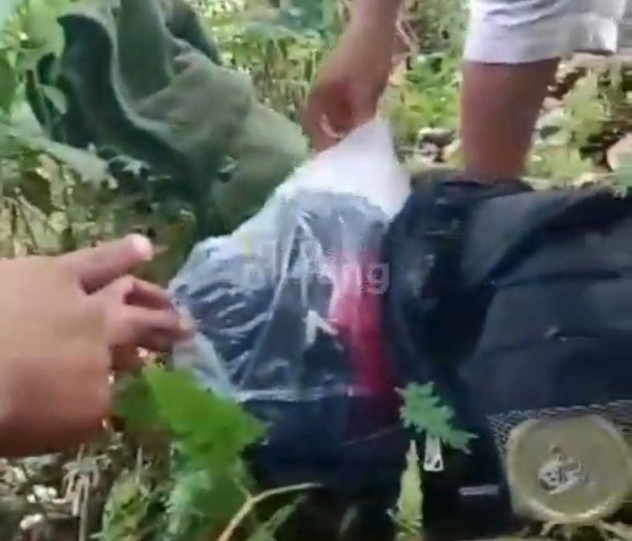 Polisi Temukan Tas Ransel Diduga Milik Pelaku Pembunuhan Gadis Penjual Gorengan Nia Kurnia Sari