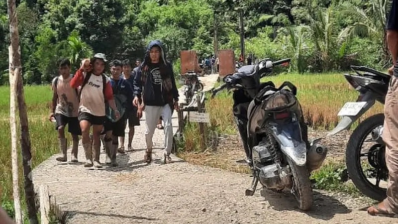 Longsor Tambang Emas Solok : 25 Orang Masih Tertimbun, 15 Meninggal Dunia
