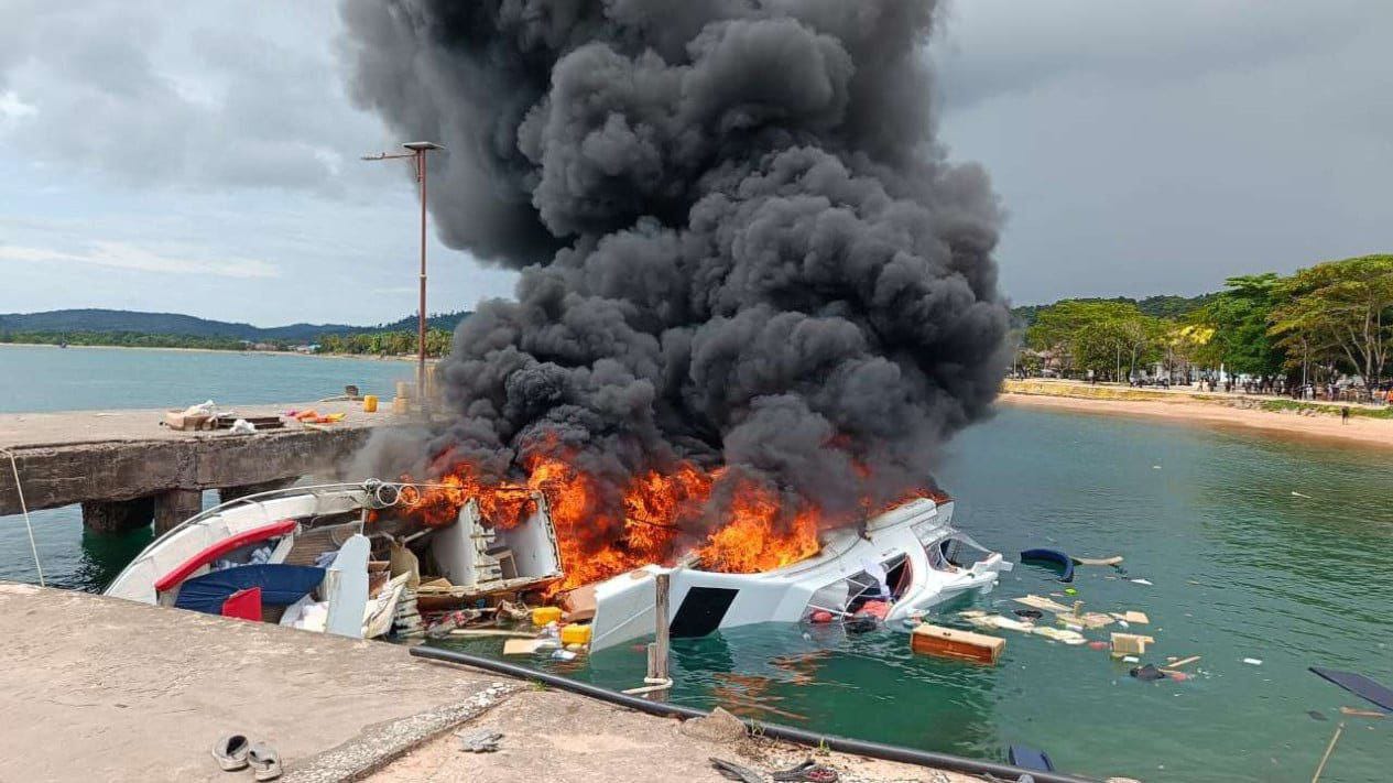 Speedboat Rombongan Calon Gubernur Maluku Utara Terbakar, Lima Orang Dilaporkan Meninggal Dunia