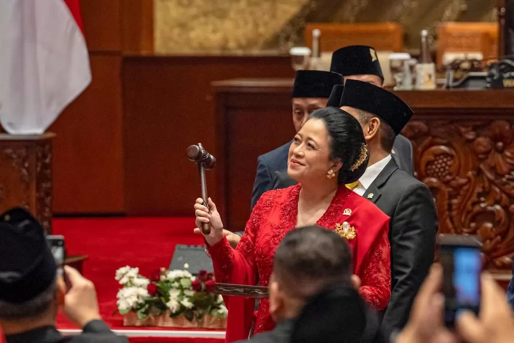 Puan Maharani Kembali Pimpin DPR RI: Ajakan untuk Dekat dan Peduli pada Rakyat