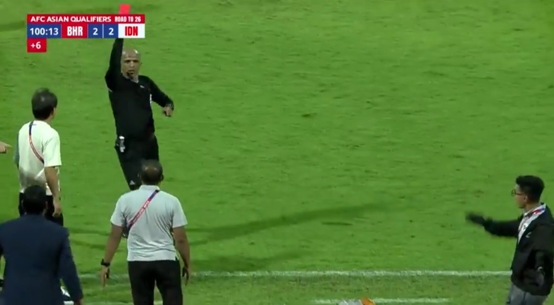 PSSI Melaporkan Wasit Kontroversial Yang Memimpin Laga Indonesia-Bahrain ke FIFA"