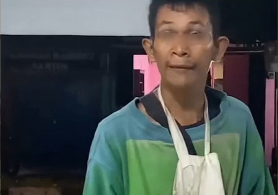 Pengamen Badut di Padang Serang Warga dengan Pisau Akibat Tak Diberi Uang