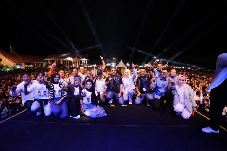 Konser Perdana ‘Sumbar 1 Gercep’ di Pasaman Dibanjiri Antusiasme Warga