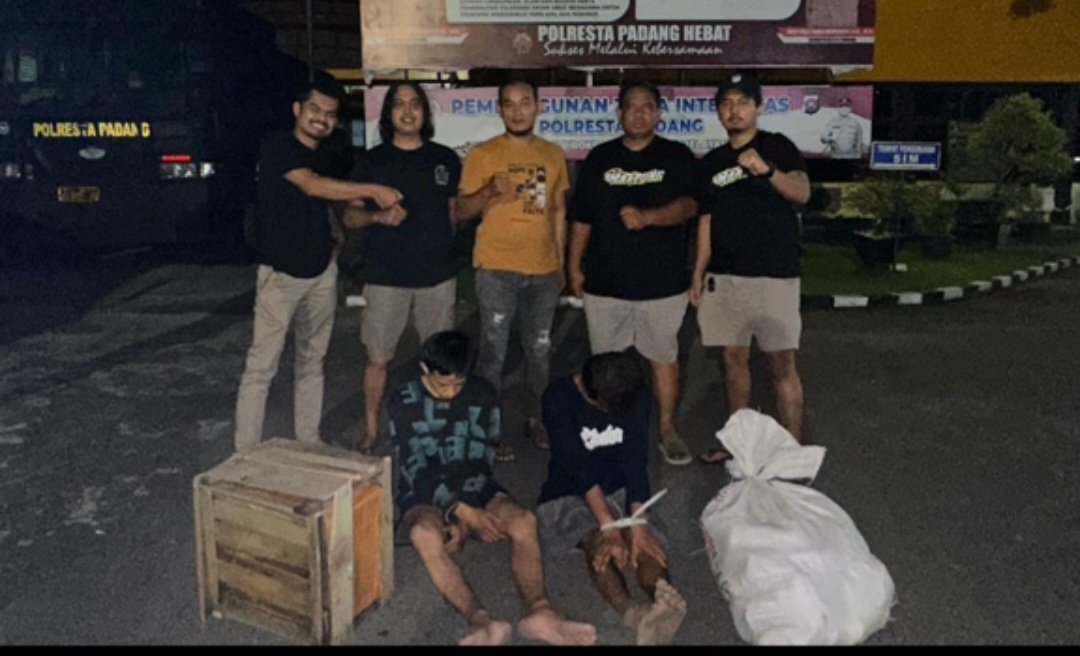 Dua Pria Ditangkap di Padang Karena Diduga Mencuri Peralatan Tower PT Telkomsel