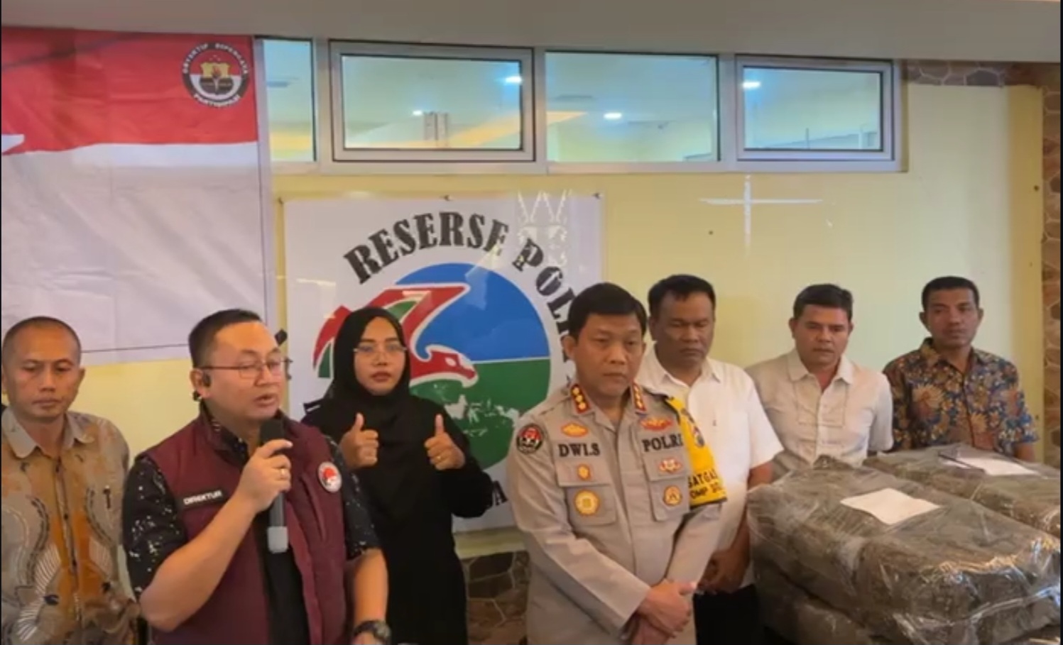 Polda Sumbar Ungkap Kasus Penyelundupan Narkoba, Sita 270 Kilogram Ganja