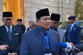 Presiden Prabowo Siap Umumkan Kabar Baik Naikkan Gaji Guru Honorer dan PNS