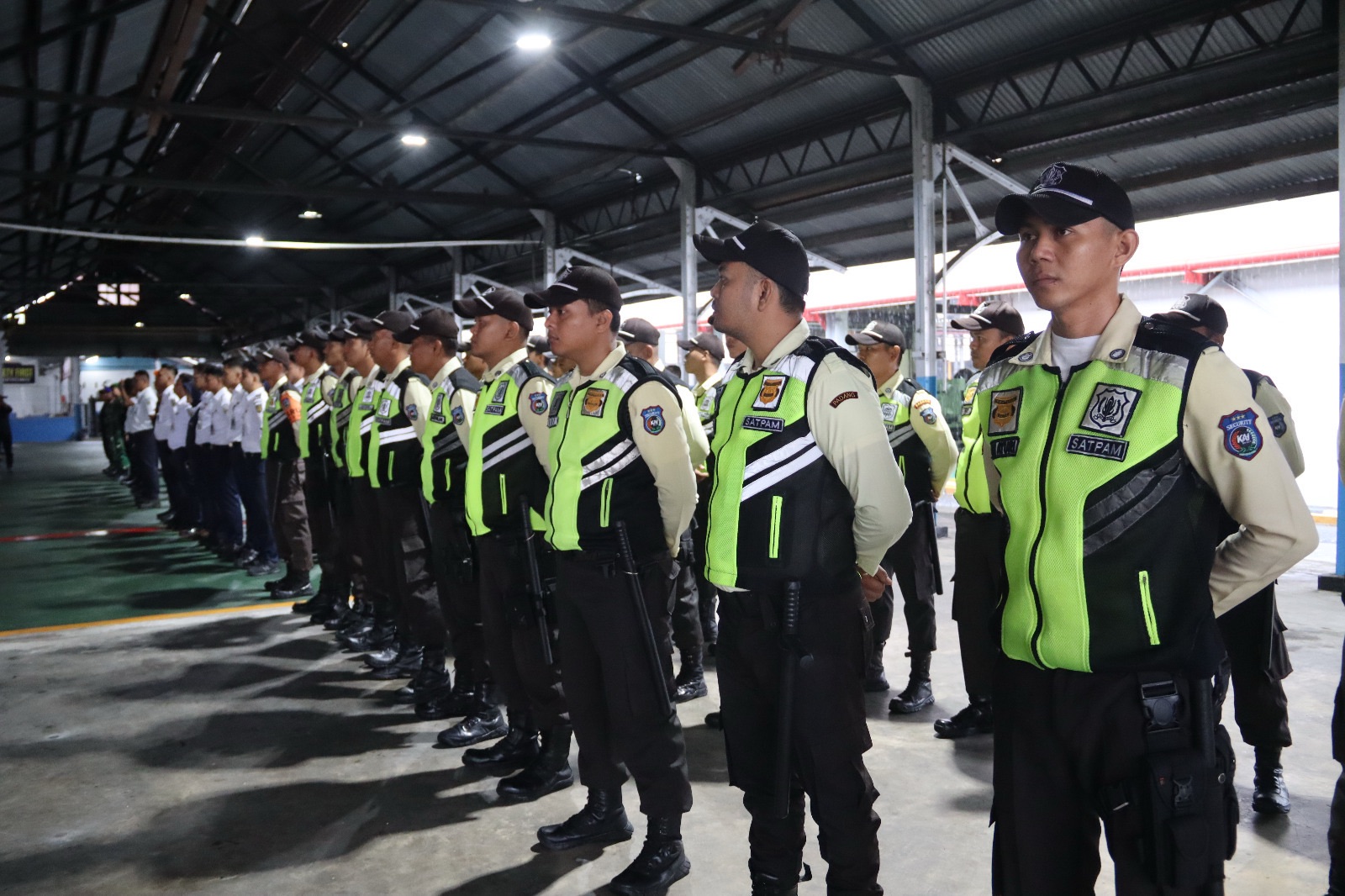 Pastikan Angkutan Nataru Aman dan Nyaman, KAI Divre II Sumbar Laksanakan Apel Gelar Pasukan