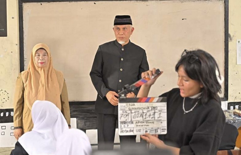 Gubernur Sumbar Mahyeldi Hadiri Syuting Film “Tragedi Nia Kurniasari” di Kayu Tanam