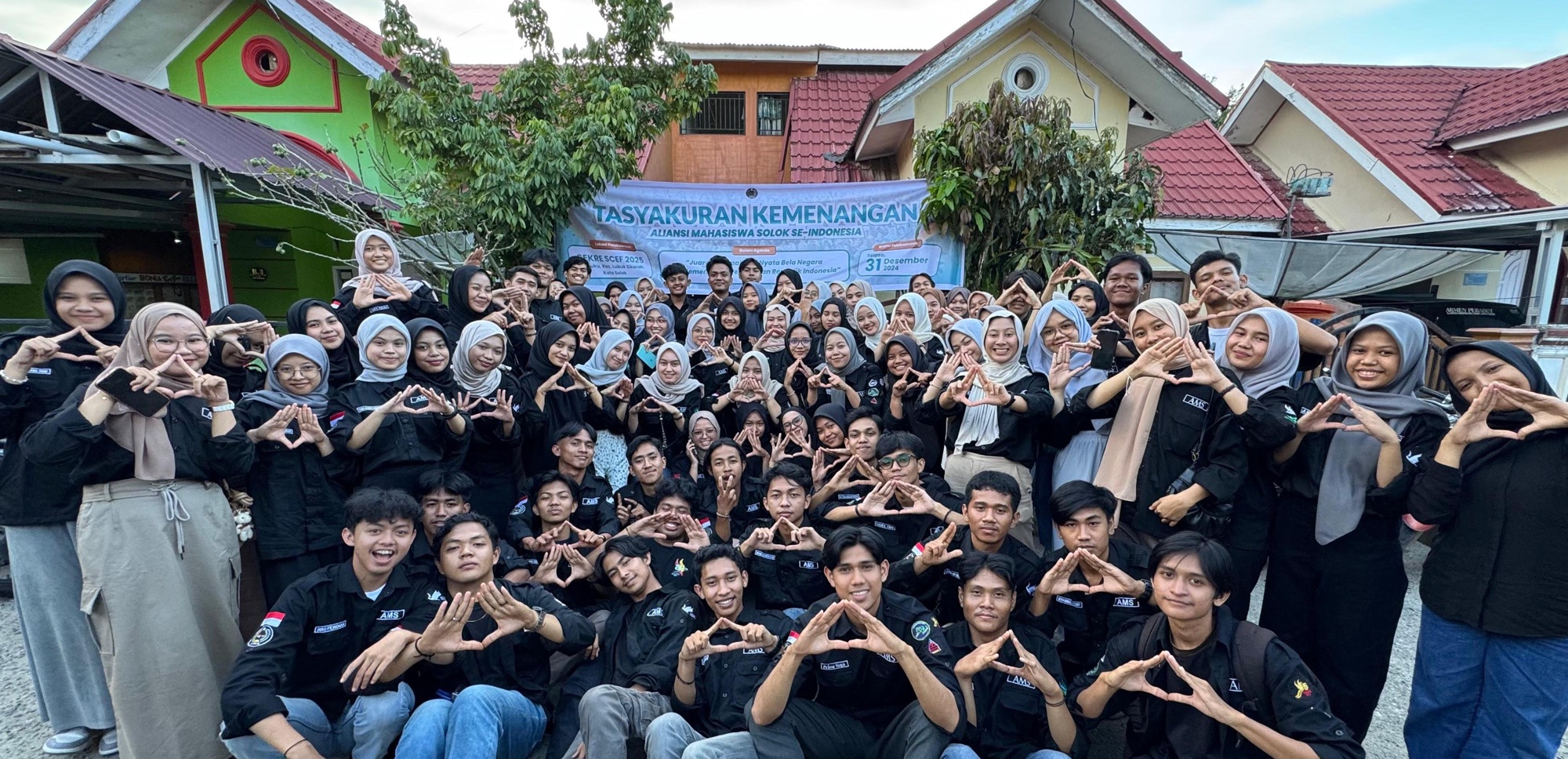 Dihadiri Walikota Solok, Bupati Solok Terpilih hingga Gubernur Sumbar, Aliansi Mahasiswa Solok Se-Indonesia Gelar Tasyakuran atas Kemenangan Juara Nasional dan Penghargaan Bergengsi