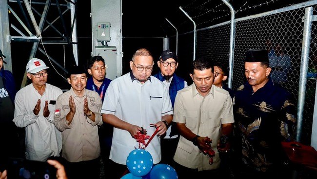 Sinyal Kini Hadir di Pelosok Solok, Andre Rosiade Dorong Blank Spot Terus Dituntaskan