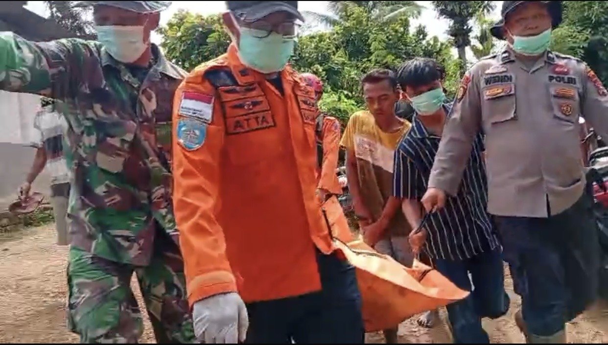 Hari Keenam Pencarian, Korban Banjir Bandang di Simpang Tonang Pasaman Ditemukan Meninggal
