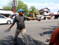 Penertiban PKL Berujung Ricuh: Warga Kejar Petugas Satpol PP Menggunakan Senjata Tajam
