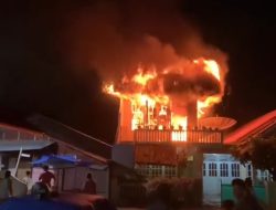 Kebakaran Landa Dua Rumah Kos dan Satu Rumah di Padang, Kerugian Capai Rp250 Juta
