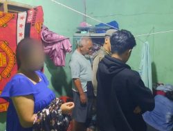 Warga dan Aparat Gerebek Lokasi Diduga Panti Pijat di Koto Tangah